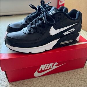 Nike Kids Air Max 90 size 5.5